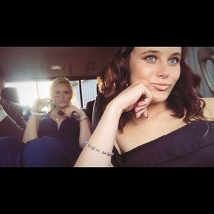 Meet your Posher, Ali